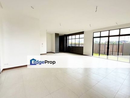 Aurora Resort Villas Double Storey Superlink Corner Lot, Johor, 