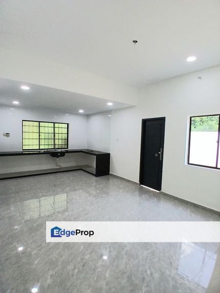 Taman Sri Skudai Single Storey Semi D, Johor, Skudai