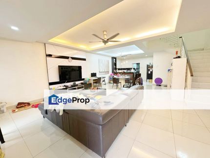 Jalan Seri Austin 6 Double Storey Terrace End Lot, Johor, Kuantan