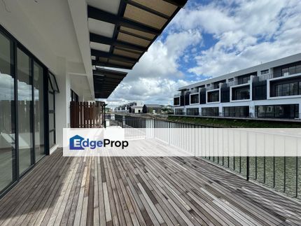 Senibong Cove 3 Storey Terrace House, Johor, Masai