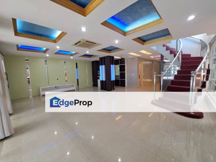 Taman Sutera Utama Double Storey Semi D, Johor, Skudai