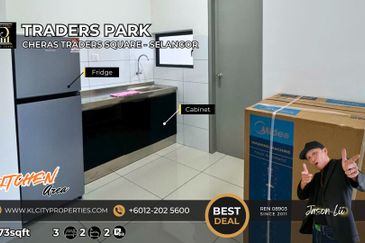 Traders Park Residence 3 Bedrooms 2 Bathrooms 2 Car Park Partly Furnished For Rent