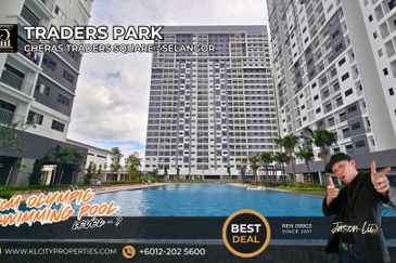 Traders Park Residence 3 Bedrooms 2 Bathrooms 2 Car Park Partly Furnished For Rent