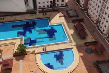 Bayu Puteri Apartment