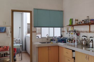 Bayu Puteri Apartment