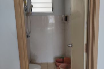 Bayu Puteri Apartment