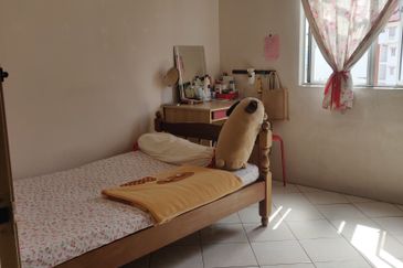 Bayu Puteri Apartment