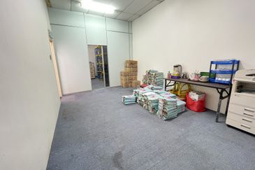 🏠 3-Storey Terrace Shop-Lot for Sale, Off Jalan Gasing, PJ Petaling Jaya, KL Kuala Lumpur | Walk-Up 🏠