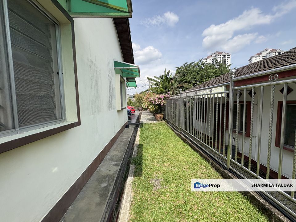 Seksyen 12 Petaling Jaya, 1-Storey Bungalow, For Sale, Basic Condition, Selangor, Petaling Jaya