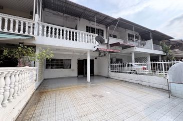 Happy Garden (Taman Gembira)