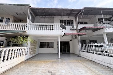 Happy Garden (Taman Gembira)