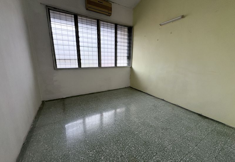 Happy Garden (Taman Gembira)