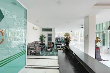 Bukit Jelutong Industrial Park