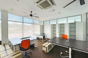 Bukit Jelutong Industrial Park