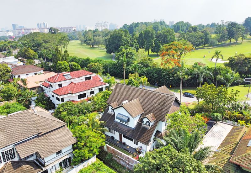 SS7 KELANA JAYA GOLF 