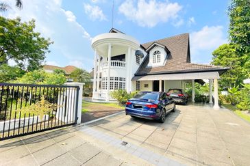 SS7 KELANA JAYA GOLF 