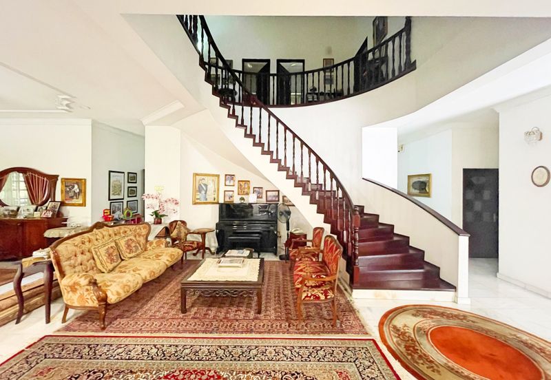 SS7 KELANA JAYA GOLF 