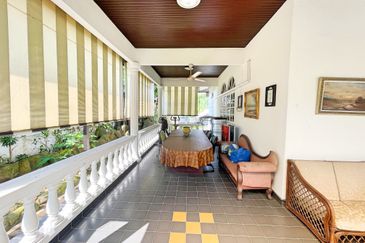 SS7 KELANA JAYA GOLF 