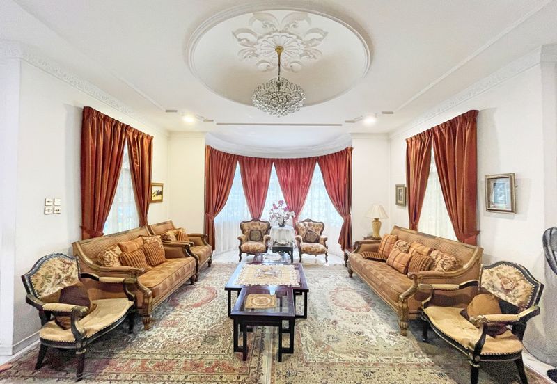 SS7 KELANA JAYA GOLF 