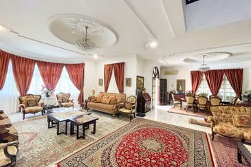 SS7 KELANA JAYA GOLF 