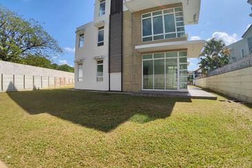 Bandar Tun Hussein Onn