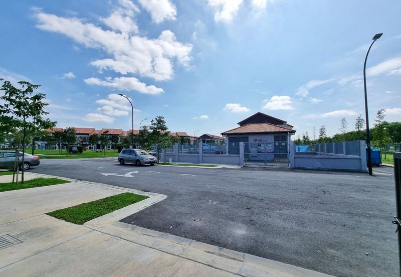 2 Storey Corner Lot House Padura Alam Impian