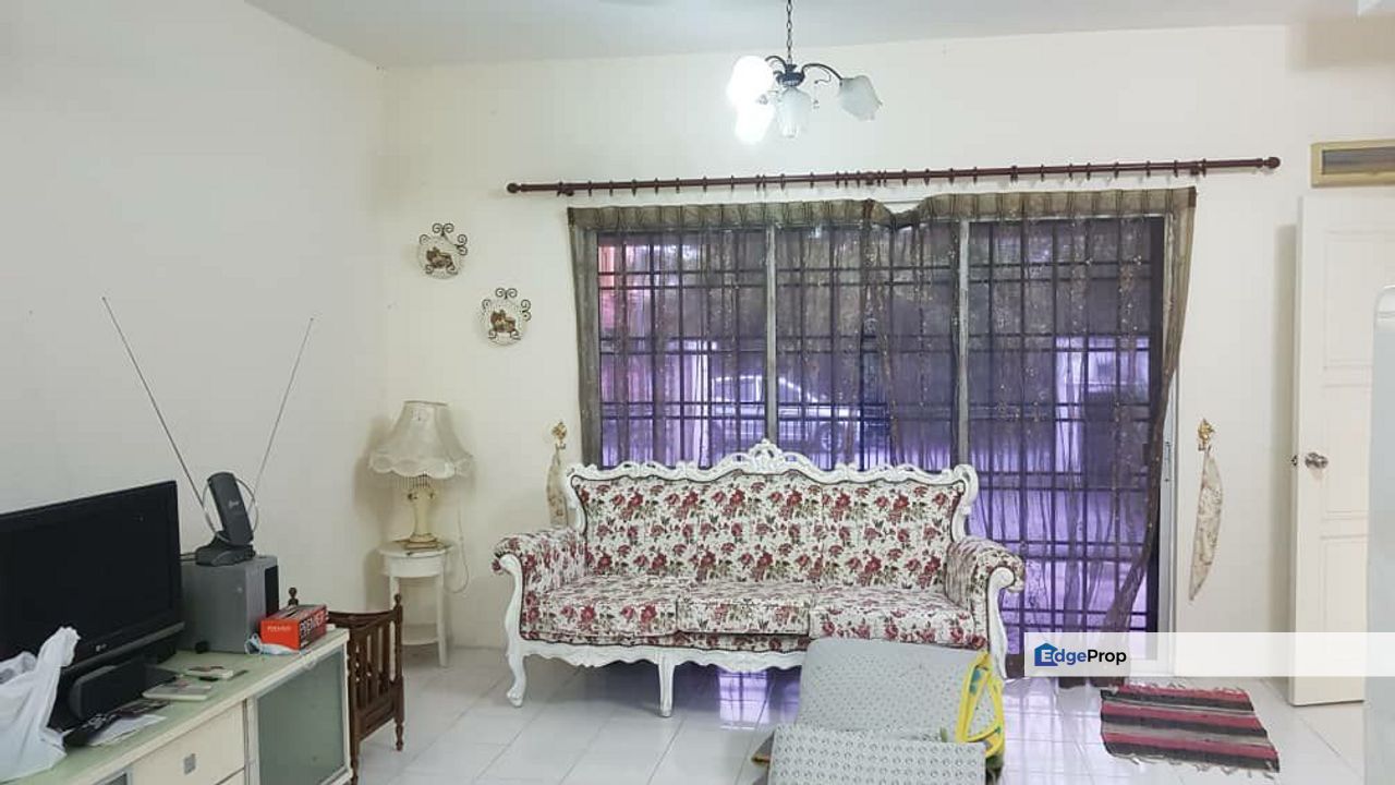 2 Storey Terrace (intermediate)  Bukit Mahkota, Kajang, Selangor, Kajang