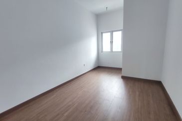 Facing Open | Double Storey Terrace Adiva Serenia City Kota Warisan Sepang