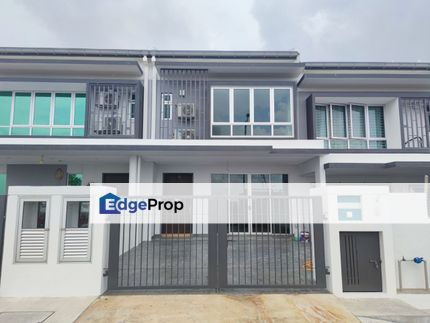 Facing Open | Double Storey Terrace Adiva Serenia City Kota Warisan Sepang, Selangor, Sepang