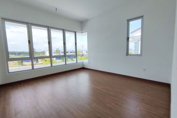 Facing Open | Double Storey Terrace Adiva Serenia City Kota Warisan Sepang