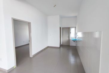 Facing Open | Double Storey Terrace Adiva Serenia City Kota Warisan Sepang