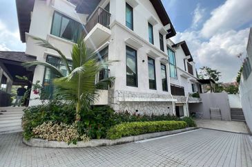 Renovated Exclusive Primo 2 Bukit Jelutong
