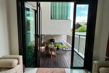 Renovated Exclusive Primo 2 Bukit Jelutong