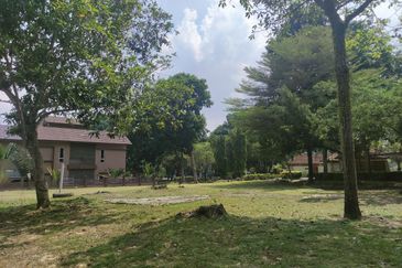 Seksyen 10, Shah Alam