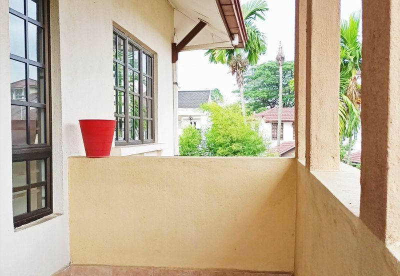 Double Storey End Lot, Jalan Rabung, Bukit Jelutong, Shah Alam