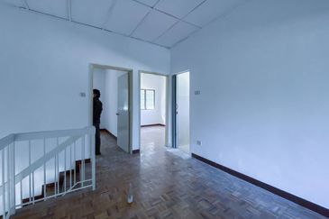 Taman Saujana Puchong