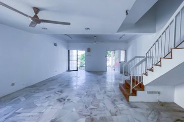 Taman Saujana Puchong