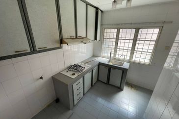 FREEHOLD, RENOVATED & FULLY EXTENDED  Double Storey Terrace Jalan Kubah, Bukit Jelutong
