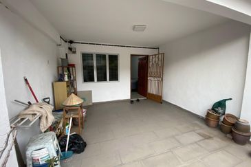 Seksyen 18, Shah Alam