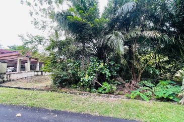 KENANGA GARDEN SAUJANA UTAMA