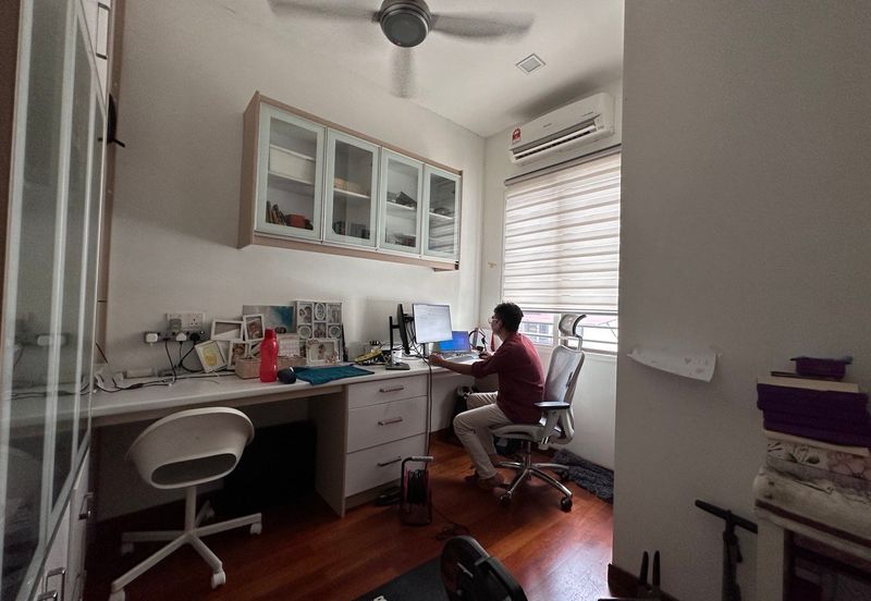 Pentas 6 @ Alam Impian