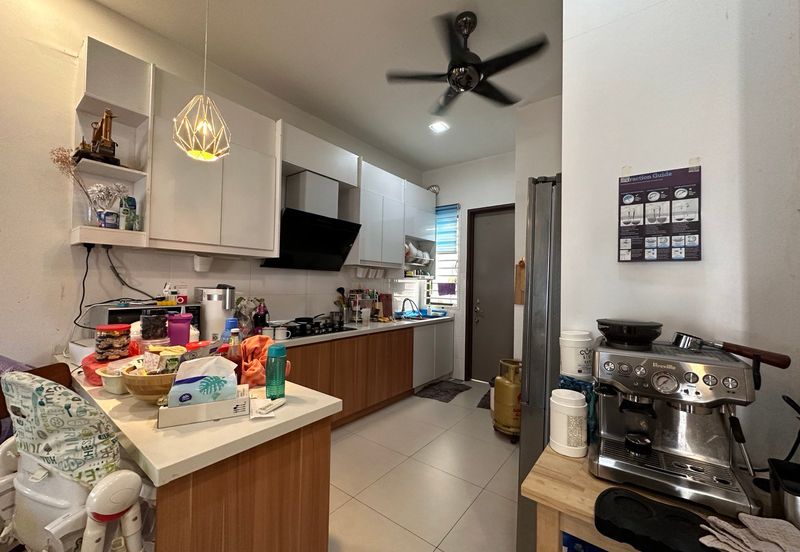 Pentas 6 @ Alam Impian