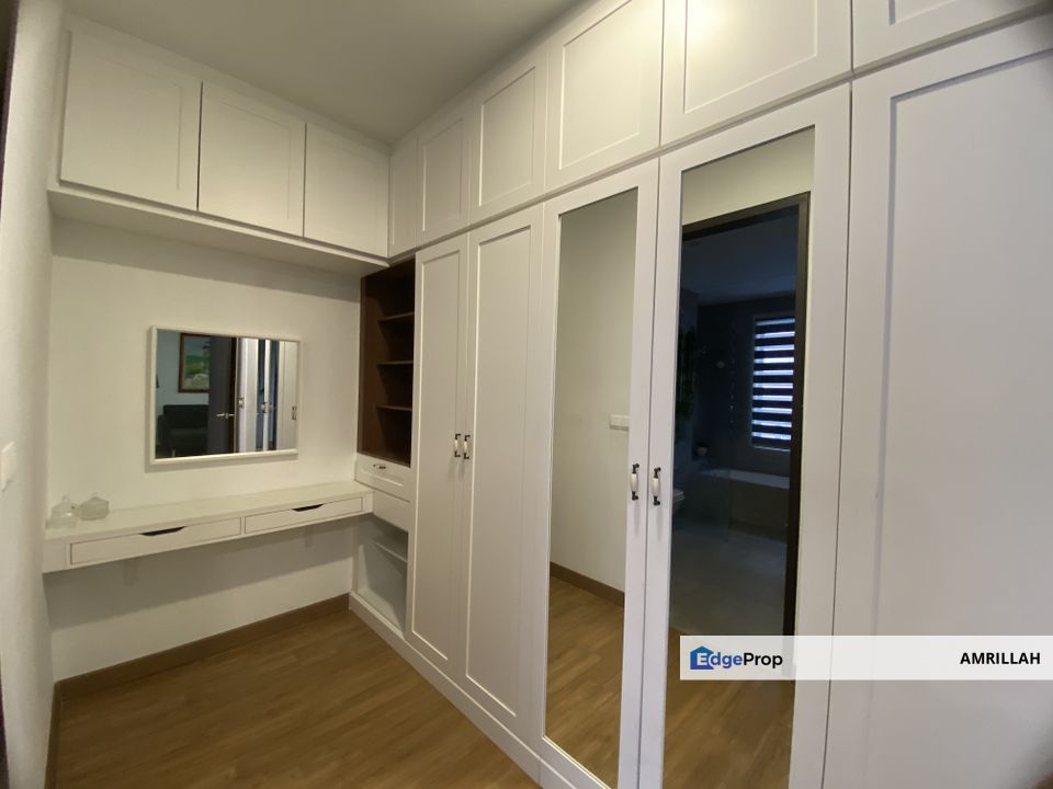 RIMBUN SANCTUARY FACING SWIMMING PO, Selangor, Bukit Jelutong