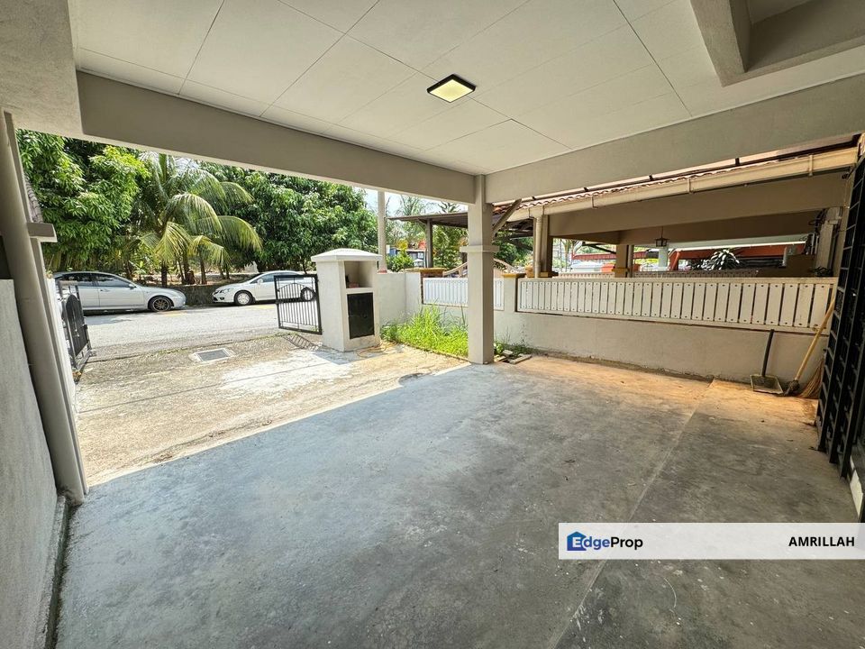 ANJUNG IXORA TAMAN IXORA SALAK TINGGI, Selangor, Sepang