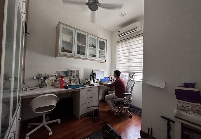 Pentas 6 @ Alam Impian