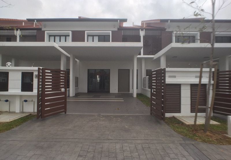 Pentas 6 @ Alam Impian