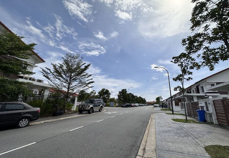 Pentas 6 @ Alam Impian