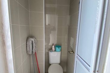 OPAL RESIDENSI CORNER UNIT