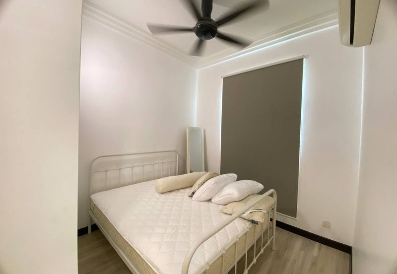 OPAL RESIDENSI CORNER UNIT