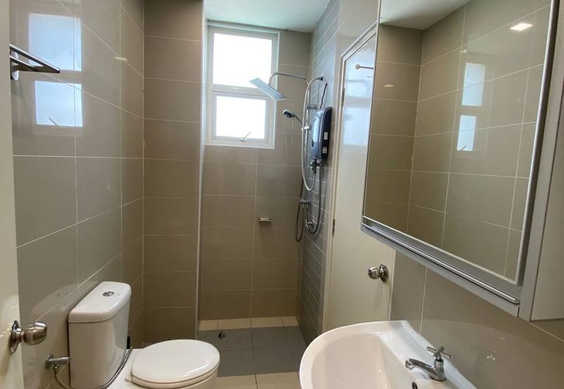 OPAL RESIDENSI CORNER UNIT